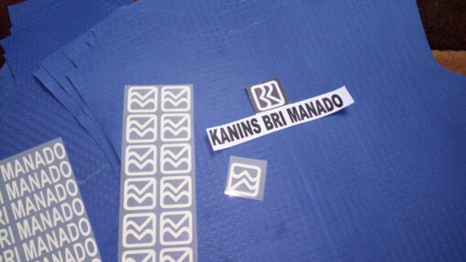 Custom Vinyl Brand Logo Produk - Image 4